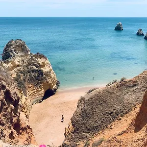 Gasthuis Aloha, Burgau